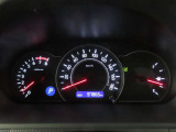 見やすいメーターパネルで安全運転のお役に立ちます!!