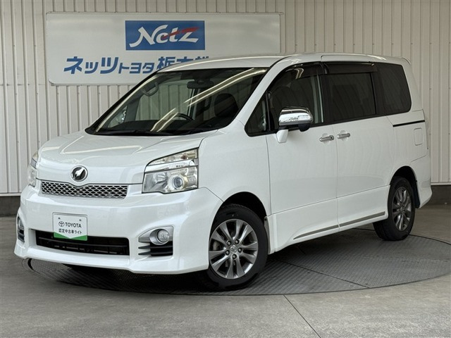 ヴォクシー 2.0 ZS 煌 4WD