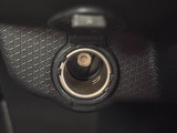 お手入れはラクに、輝きはキレイなままに。愛車の美しい輝きを守る「ボディコーティング」を各種ご用意しております。