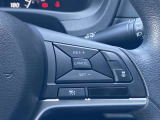 クルーズコントロールで高速道路の運転を支援してくれます。