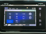 ホンダ純正ナビ♪■フルセグTVやBluetoothで音楽が聴ける!■お手持ちのケータイから音楽を楽しむのにケーブルは抜き差し不要♪CDを入れ替える手間もなくなります!