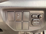 気になるお車がありましたら右の電話番号から直接お店にお問い合わせください。支払方法から車両情報、状態までなんでもご説明させて頂きます。スタッフ一同ご連絡お待ちしております。