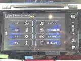 ホンダ純正インターナビを装備しております。オーディオソースも多彩です!