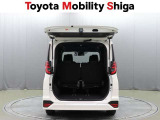 サ-ドシ-トを跳ね上げると荷室スペ-スに早変わりします。