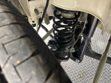 お車を安心してお乗りいただく為には、足回りの定期点検が欠かせません。サービスサポート(有償保証)では無料点検もご提供しており、安心のカーライフをお過ごしいただけるサポート体制が整っています。