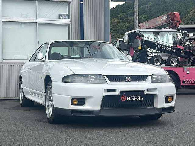 1996 Nissan Skyline GT-R 2.6 V-Spec 4WD photo 3