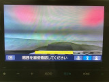 【バックカメラ】運転が苦手な方も車庫入れラクラクです!ギアをリバースに入れれば自動的に切り換わりますので、面倒な操作は不要です♪狭い駐車場もお車を傷つけず安心ですね!