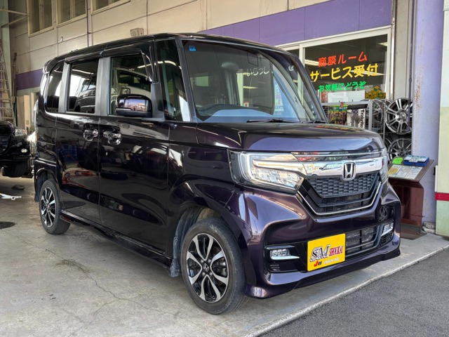 N-BOXカスタム G L ホンダセンシング 4WD