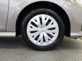 タイヤサイズは185/60R15です