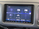 ナビ機能だけでなく、ミュージックサーバー、Bluetooth、フルセグテレビ、DVDとCD再生など、オーディオ機能がついています。