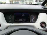 当店の車は全台、保証付きで購入後も安心です。保証期間中は全国のホンダディーラーで保証修理を受け付けております。
