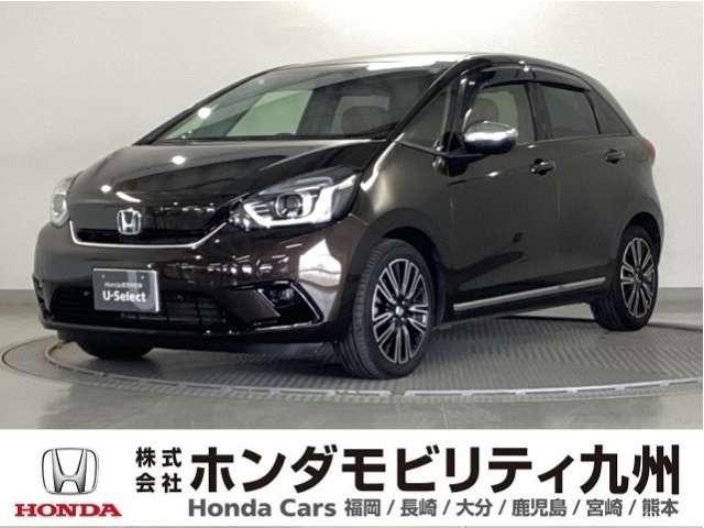 フィット  1.3 リュクス