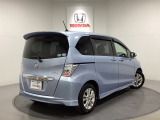 【Honda認定中古車 U-Select】 は3つの安心をお約束します。 1 Hondaのプロが整備した安心。 2 第三者機関がチェックした安心。 3 購入後もHondaが保証する安心。