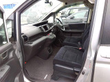 ステップワゴン 2.0 G 4WD 
