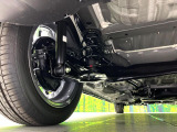 お車を安心してお乗りいただく為には、足回りの定期点検が欠かせません。サービスサポート(有償保証)では無料点検もご提供しており、安心のカーライフをお過ごしいただけるサポート体制が整っています。