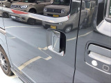ご遠方のお客様には専門業者を介した陸送納車サービスがございます【※有料】。 お住まい・お届けご希望ご希望の地域をご連絡頂ければ輸送費用のお見積りと輸送期間の目安をご案内させていただきます。