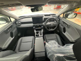 RAV4  HEV Z EFOUR