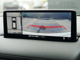 360&deg;ビューモニターを搭載しています。コーナーセンサーと合せてお使いいただくことで、安全、安心にお車の取り回しを行っていただけます。