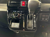 納車前にはプロのメカニックが、各部の点検を行います。ディーラーにしか出来ない品質、そしてサービスできっと満足していただけると思います!