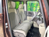 運転席シート廻りは使用感も少なく、良好な状態となっています。丁寧に使われていたことがよくわかりますね。
