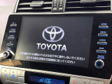 【メーカー純正ナビ】インテリアに溶け込むスタイリッシュな「専用設計」メーカーナビを装備♪視認性や操作性など基本性能にも優れ、より上質なカーライフをお楽しみいただけます。
