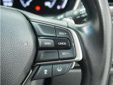 ◆アダプティブクルーズコントロール◆予め設定した車速内でクルマが自動的に加減速。前走車との適切な車間距離を維持しながら追従走行します。【LKAS】車線維持支援システムでステアリング操作を支援。