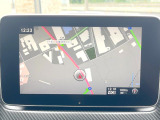 ●ベンツ純正ナビ:一体感のあるナビは、高級感ある車内を演出してくれます。Bluetooth再生などオーディオ機能も充実しておりますので、運転もより楽しめます♪