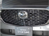 【フロントレーダーセンサー】フロントレーダーセンサーから送信される電波が前方車や障害物に反射し、もどってきた電波を検知することで制御しています。