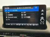 AVメニューはご覧の通り、様々なコンテンツに対応、ドライブを楽しく演出できます。詳しくはスタッフへお尋ねください