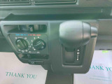 納車前にはプロのメカニックが点検、整備を行いますので安心してお乗り頂けます!!