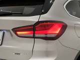 BMW伝統のL字型テールライト