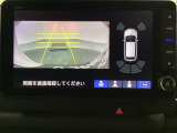 バックでの車庫入れも安心です!リアカメラが付いているバックモニター付のナビを装備しております。バンパーについているソナーや、操作線もついており距離感も画面から確認できます。