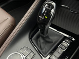 ●パワースライドドア:スマートキーや運転席のスイッチでスライドドアの開閉が可能♪電動だから力を入れてドアを開ける必要が無く、小さいお子様でも、重い荷物を持っている時もラクに開け閉めできます♪