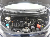 ◆エンジンルーム◆車の心臓部分のエンジンルームが汚いとトラブルの基になります。当店は専用の液剤を使って徹底的に綺麗にします。