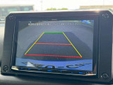 バックカメラも付いておりますので駐車の際もご安心頂けます。