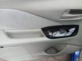 中古車だからボディーコーティングがおすすめ!下地処理が重要なコーティングはもちろんプロの施工でピカピカに仕上げます。