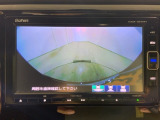 リアカメラ付で、後方をナビ画面で確認。車庫入れも安心です。もちろん、バックギアと連動しています。