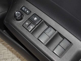 電動格納式ドアミラー・パワーウインドウを装備しています。