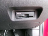 ETC車載器が付いています。高速道路の料金所をノンストップで通過!