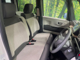 運転席シート廻りは使用感も少なく、良好な状態となっています。丁寧に使われていたことがよくわかりますね。