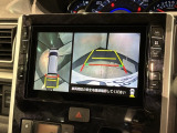 全方位モニターがついています! 車の周囲を360&deg;安全確認できるので、普段の駐車はもちろんの事、縦列駐車や幅寄せの際にも活躍してくれますよ。