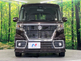 弊社では、全車『修復歴なし』のお車のみ取り扱っております。専任バイヤーによる厳選した仕入れの後、入庫後の車両チェックを行い、ネクステージが認定した高品質な中古車をご提供しております。
