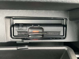 すっきり埋め込み型ETC車載器(高速道路の利用時に 料金所の通過をスムーズに行うために自動で料金を精算するシステム)