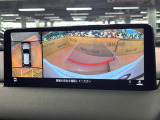 【360&deg;ビューモニター】専用のカメラにより、上から見下ろしたような視点で360度クルマの周囲を確認することができます☆死角部分も確認しやすく、狭い場所での切り返しや駐車もスムーズに行えます。