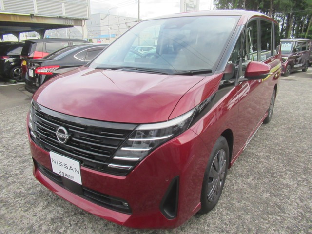 セレナ 2.0 XV 助手席スライドアップシート 