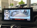 【パノラミックビューモニター】専用のカメラにより、上から見下ろしたような視点で360度クルマの周囲を確認することができます☆死角部分も確認しやすく、狭い場所での切り返しや駐車もスムーズに行えます。