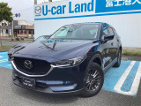 綺麗な濃紺のCX-5です。