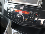 【車屋】として、長く車業界に従事した経験豊富なスタッフが多数在籍しております。