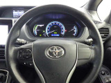 ドライバーに寄り添う快適な操作フィールをもたらすステアリングです。