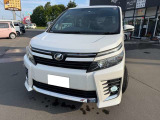 ヴォクシー 2.0 ZS 4WD 